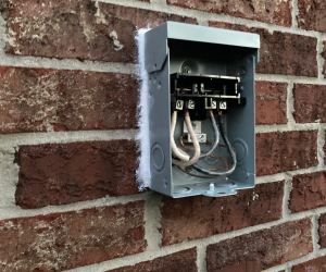 AC Disconnect